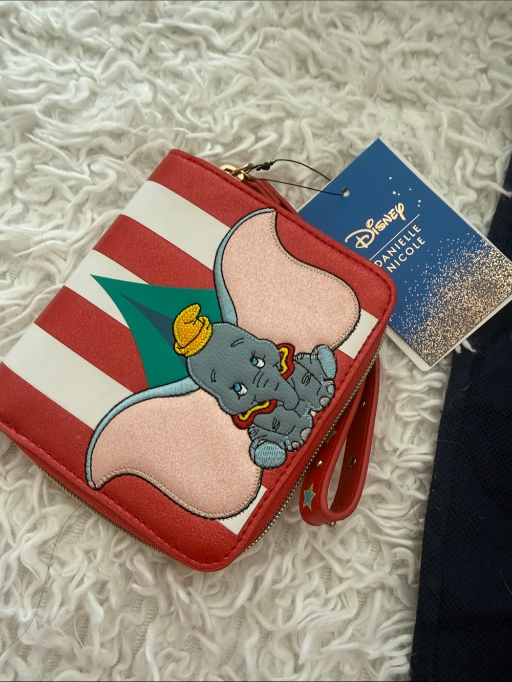 Danielle nicole Dumbo wallet wristlet